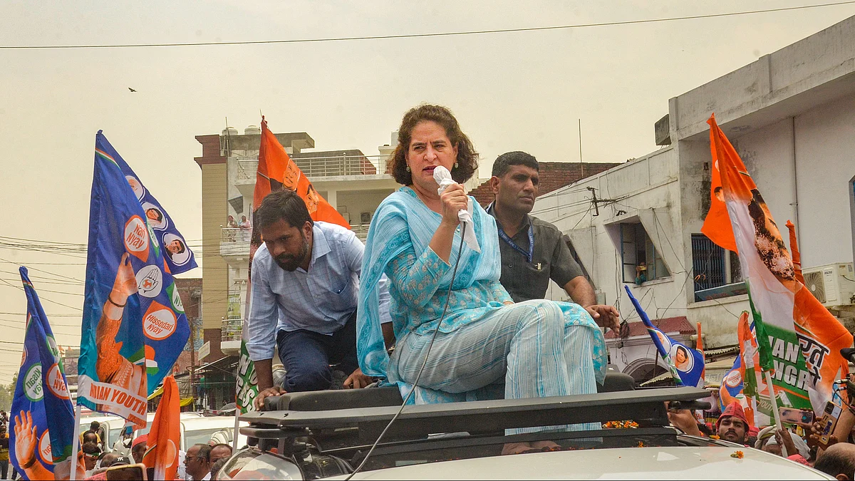 Congress leader Priyanka Gandhi during a roadshow for Lok Sabha elections, in Rae Bareli, Wednesday, 8 May (photo: PTI)