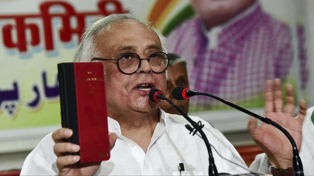 Jairam Ramesh addresses a press conference in Patna on 19 May (photo: PTI)