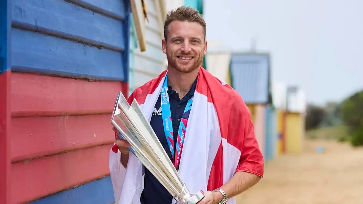 Jos Buttler poses with T20 World Cup trophy in 2022 (photo: Getty Images)