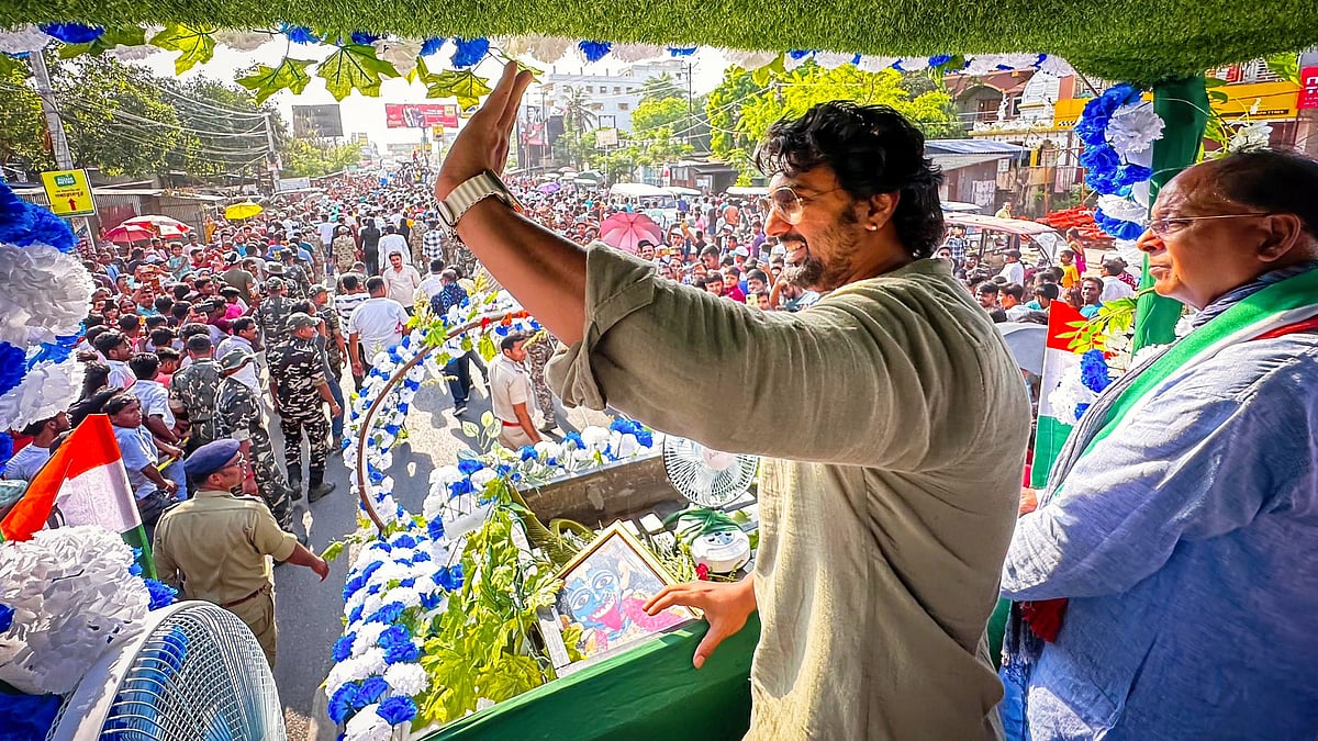 Dev campaigns in Nadia district (photo: @idevadhikari/X)