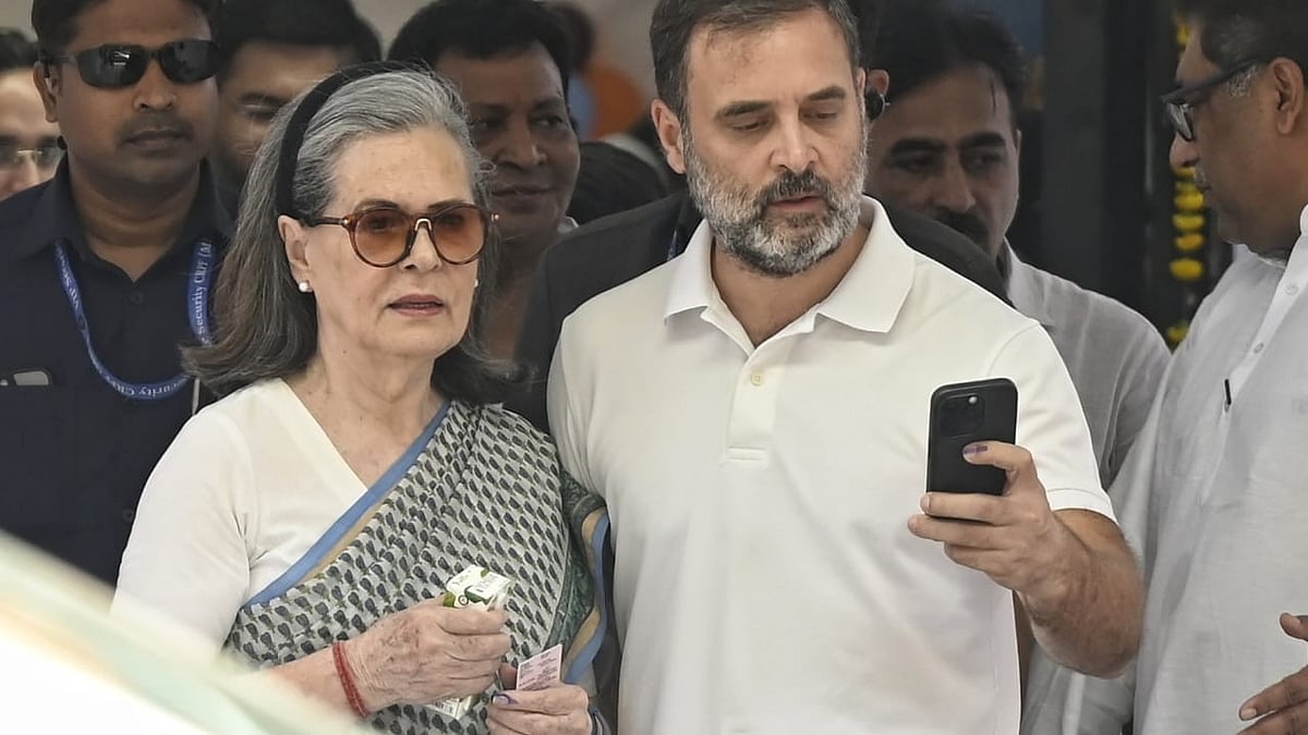 Soina Gandhi and Rahul Gandhi at a polling station in New Delhi.