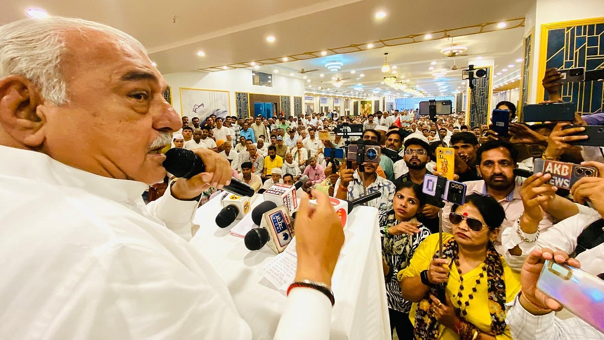 Dismiss Haryana govt, order polls under President's rule: Congress to governor