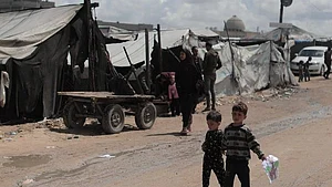Gaza truce talks hit roadblock, delegations depart Cairo: reports