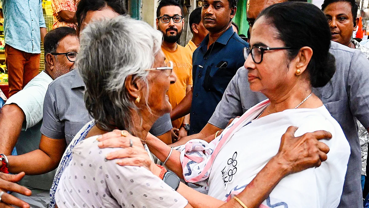 Mamata Banerjee on the campaign trail in Malda district (photo: PTI)