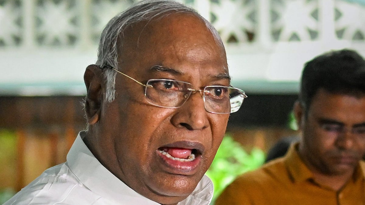 Kharge rejects Modi’s claim RJD ‘stole’ Bihar CM post, calls remarks false and laughable
