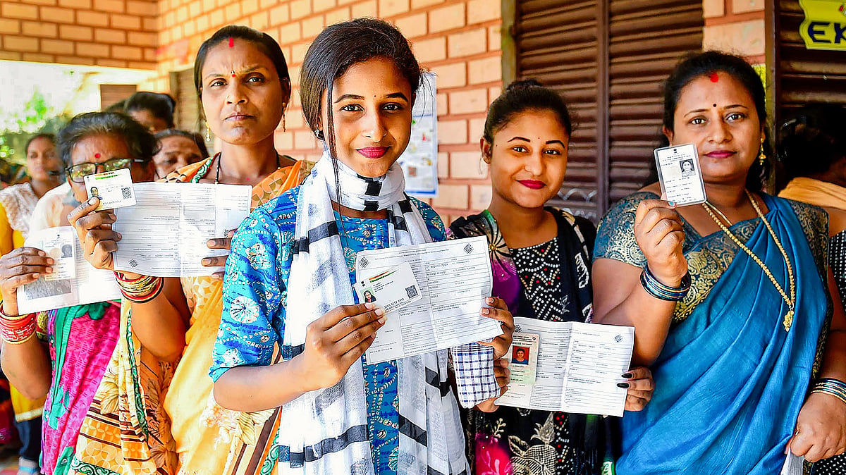 Voters in queue during the fourth phase of the Lok Sabha elections, in Berhampur, Odisha (photo: PTI)