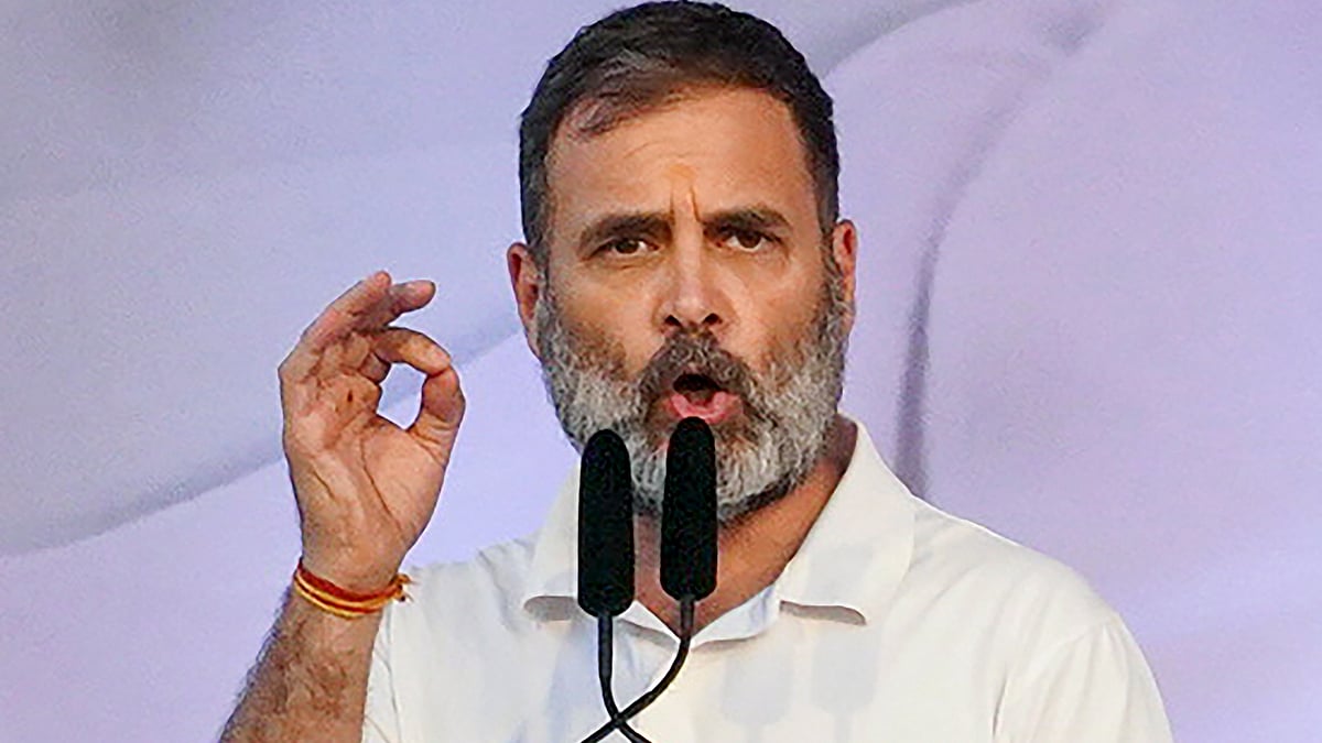 Congress leader Rahul Gandhi addresses a public meeting in Pune on 3 May (photo: PTI)
