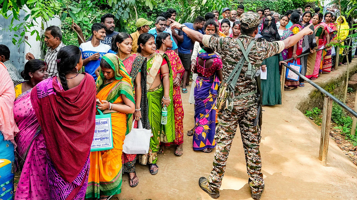Lok Sabha polls phase 6 highlights: 57.70 pc turnout till 5 pm, ECI issues data for 5 phases