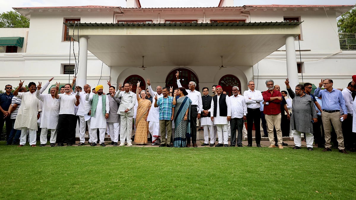 INDIA bloc leaders at a press briefing on 1 June (photo courtesy @INCIndia/X)