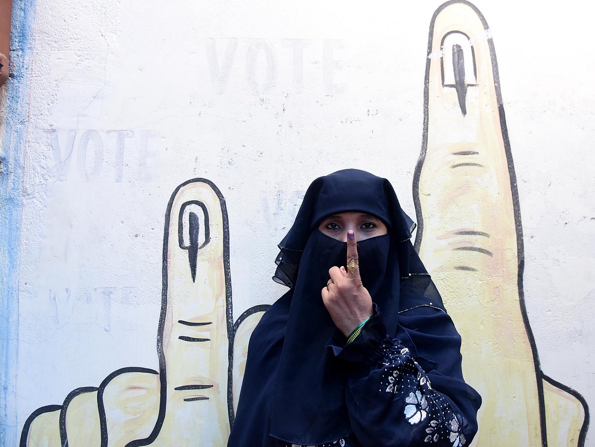 Lok Sabha elections phase 7 highlights: Over 58 pc voting till 5 pm, INDIA bloc leaders meet in Delhi