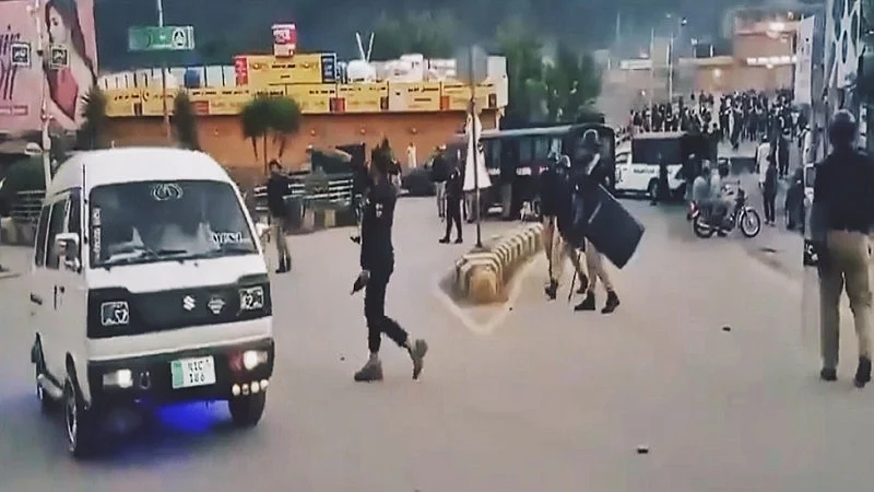 Anti-government protest in PoK (photo: IANS)