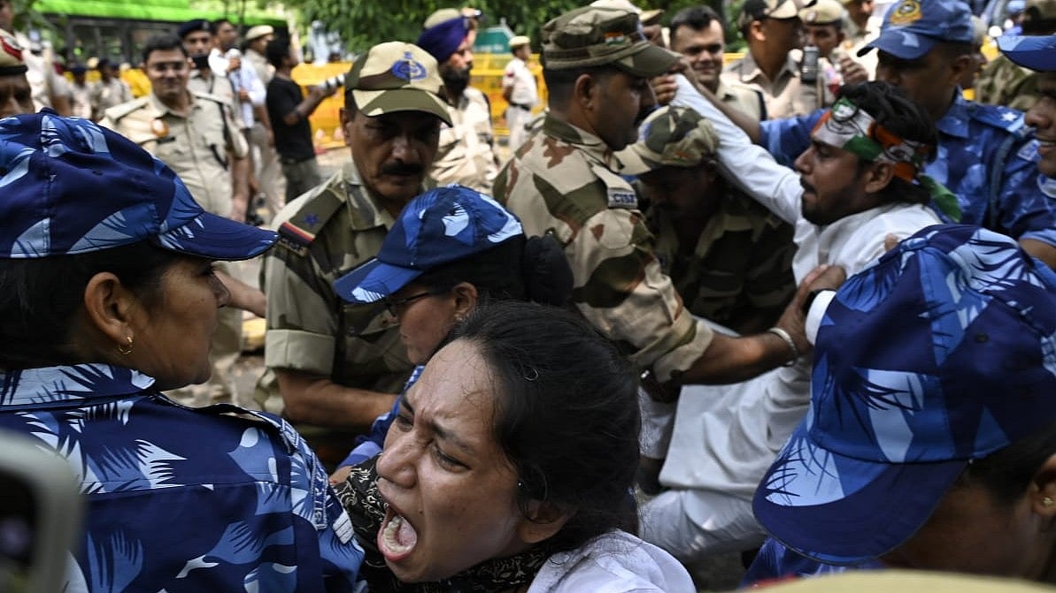 NEET-UG row: NSUI locks down NTA office in Delhi