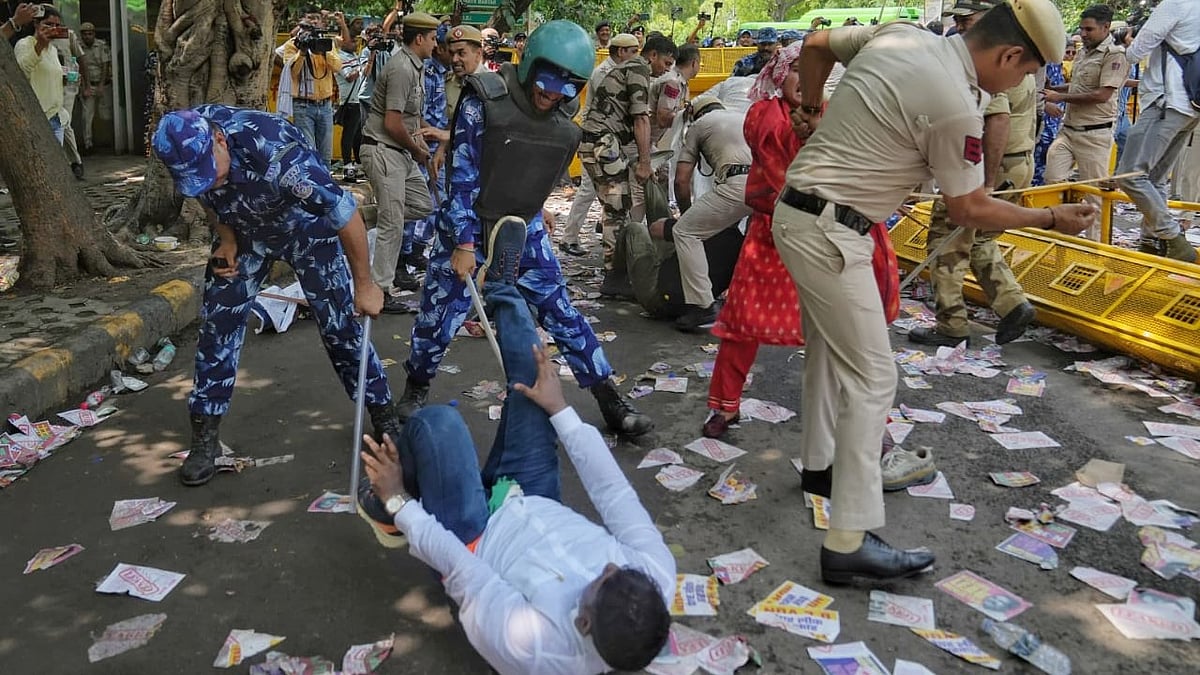 Indian Youth Congress workers clash with police