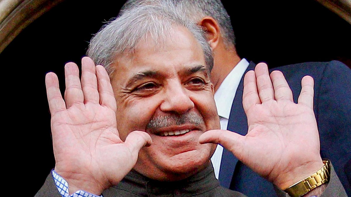 'Let's sit down and talk': Pak PM Shehbaz Sharif extends olive branch to Imran Khan
