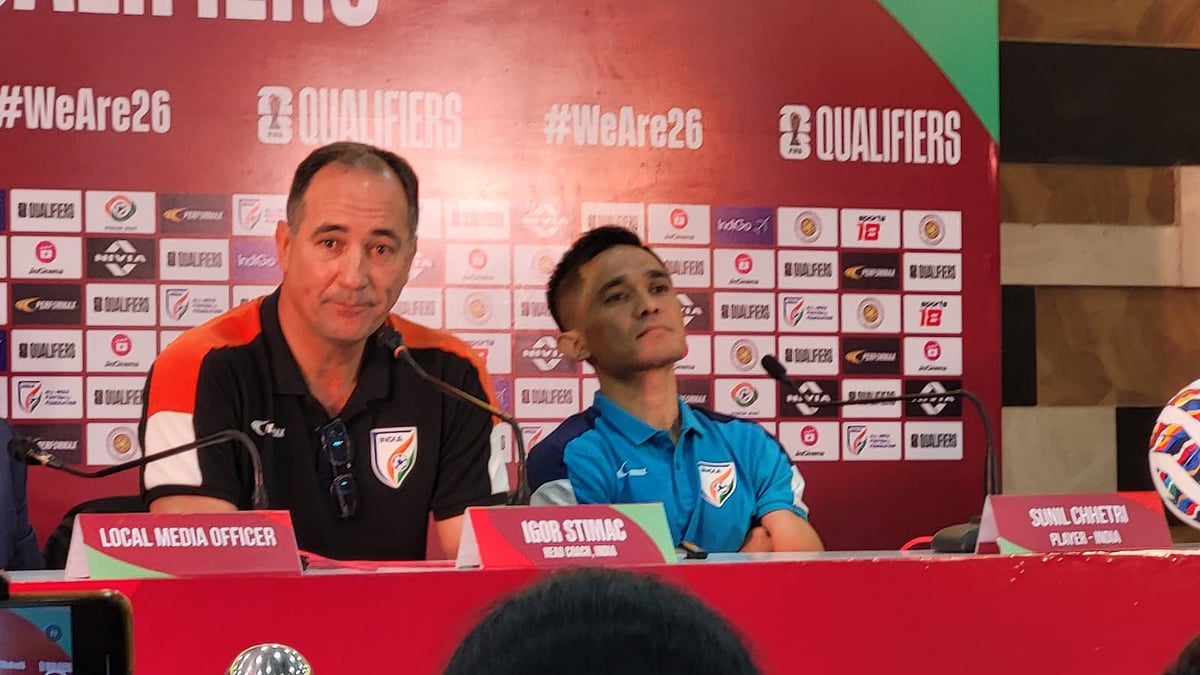Sunil Chettri with the team's head coach Igor Stimac