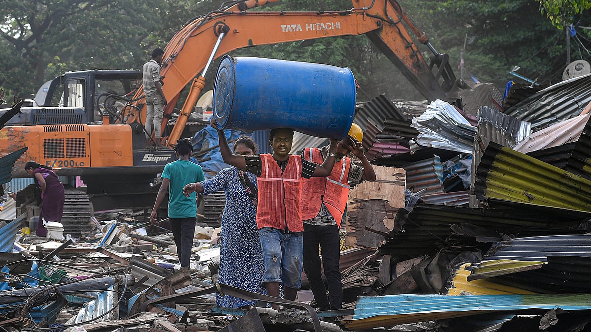 Anti-encroachment drive: 57 held, over 200 booked for stone-pelting in Mumbai