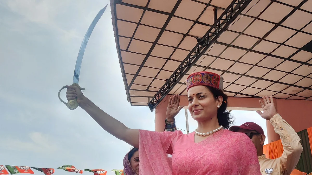 Did Kangana Ranaut, here sword in hand, get a taste of proper martial arts? (photo: @KanganaTeam/X)