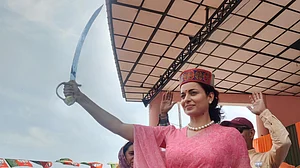 She urged the actor to instead condemn those allegedly harassing her in his name.