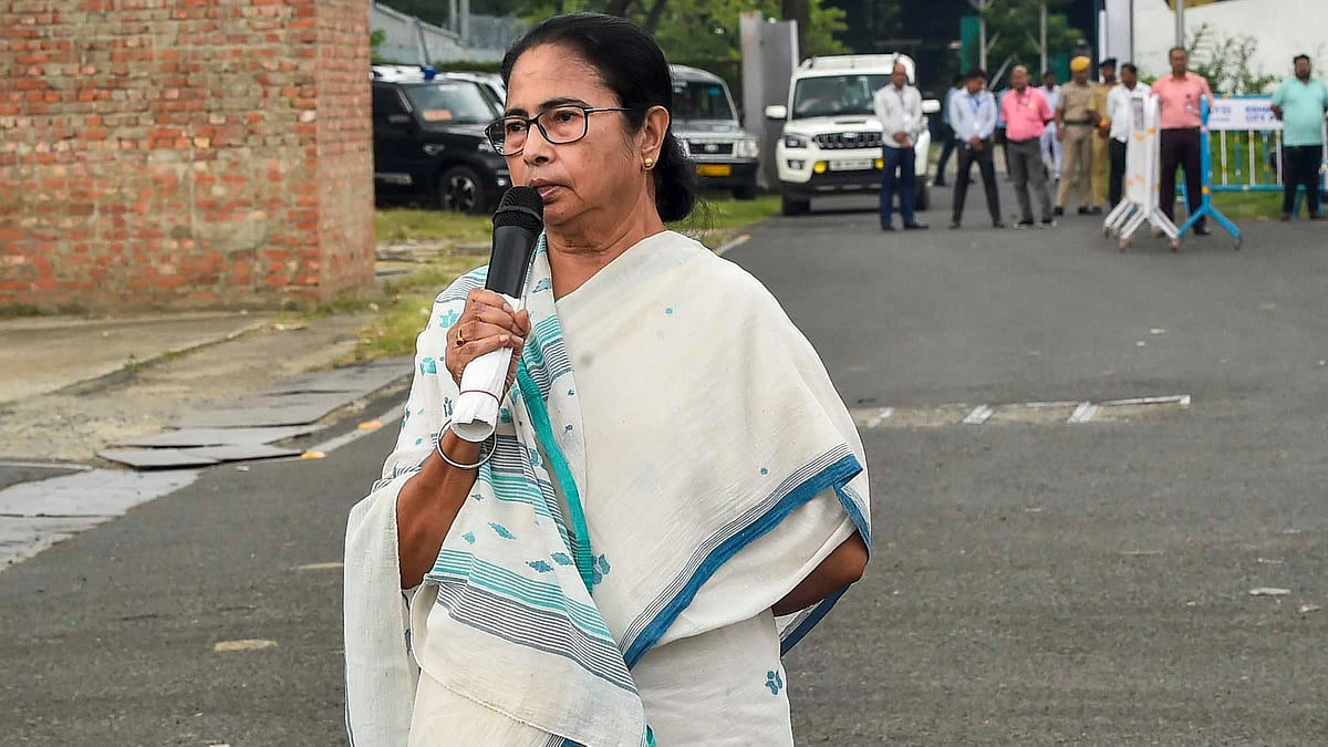 Mob assault: Mamata charges BJP, a section of media with maligning Bengal