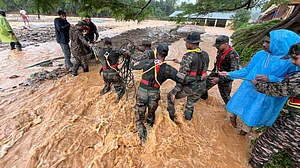 Rescue operations intensify in Kerala's Wayanad after devastating landslides