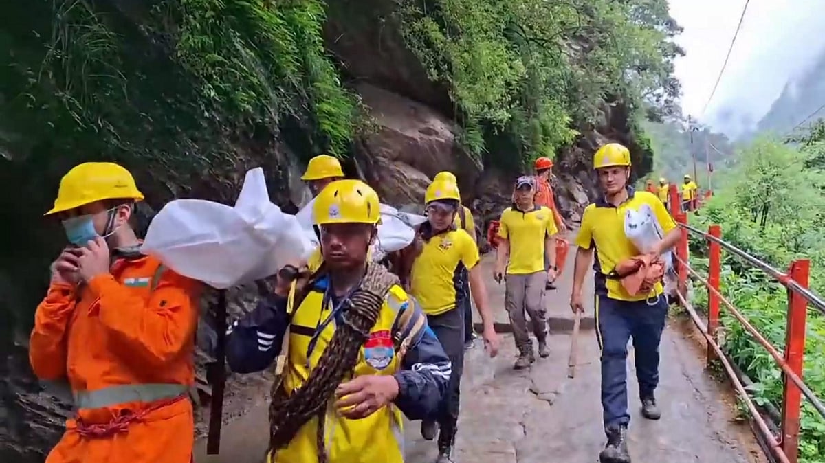 Landslide on Kedarnath trekking route kills 3, injures 8