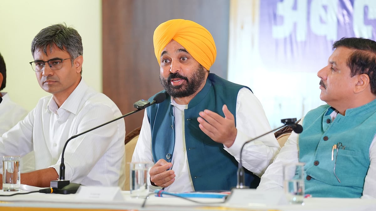 Chancellor of state-run varsities should be 'elected CM', not 'selected': Mann