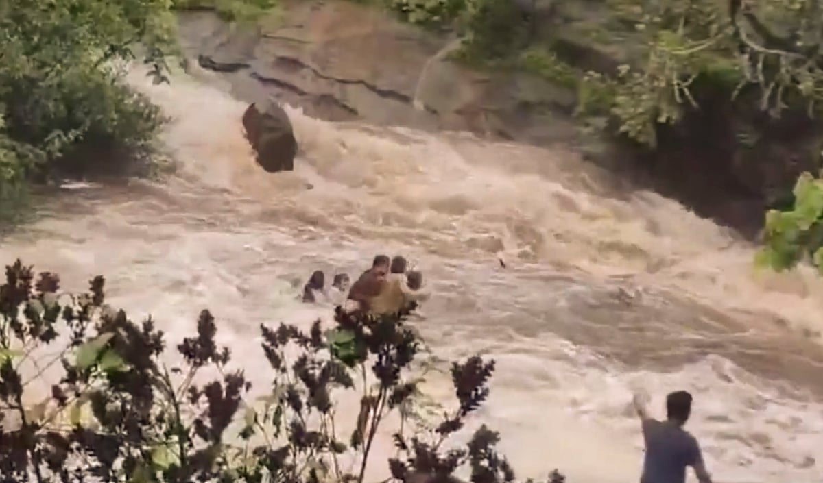 5 lakh aid announced for families of victims in Lonavala drowning tragedy