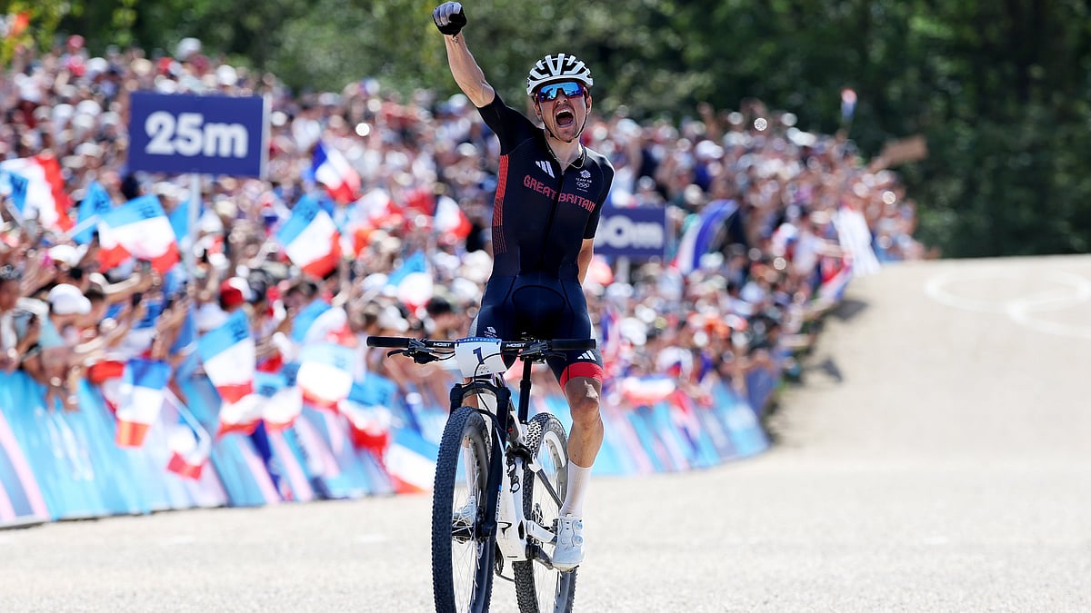 Paris Olympics: Tom Pidcock wins 2nd mountain bike gold despite a flat tyre