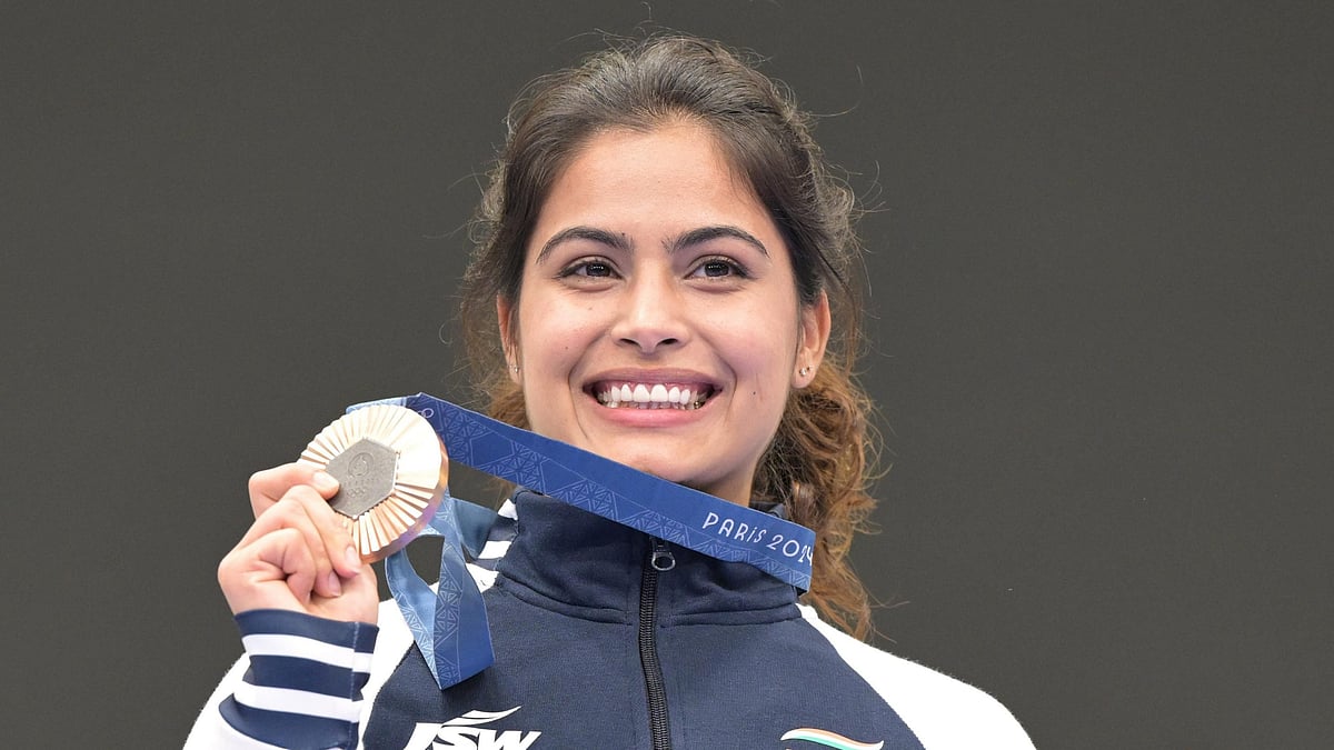 Manu Bhaker with her Bronze medal at Paris Olympics (photo: PTI)