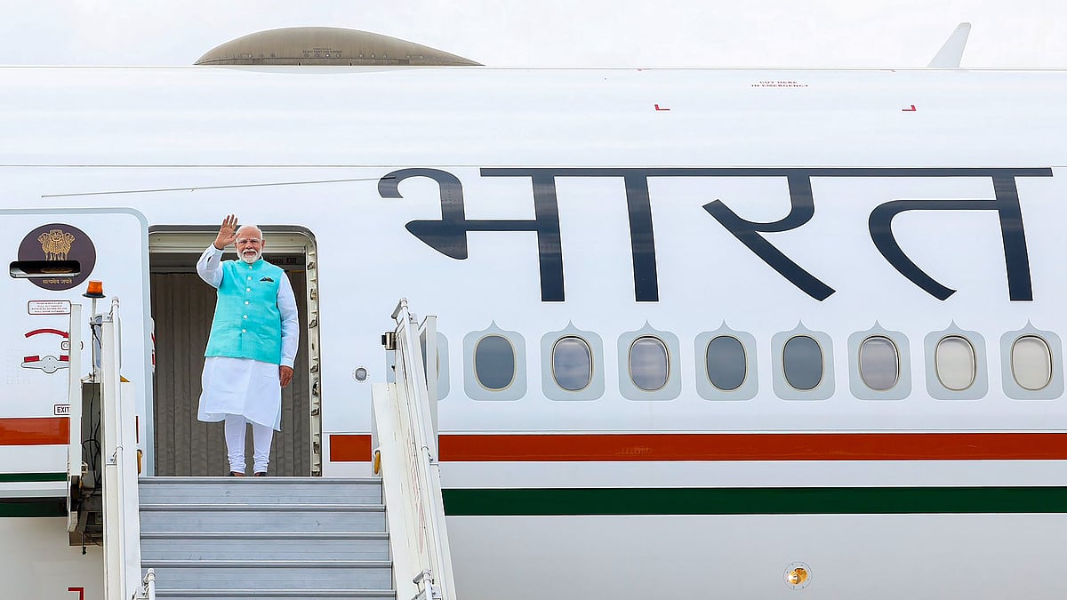 PM Narendra Modi emplanes for Moscow in New Delhi, Monday, 8 July (photo: PTI)