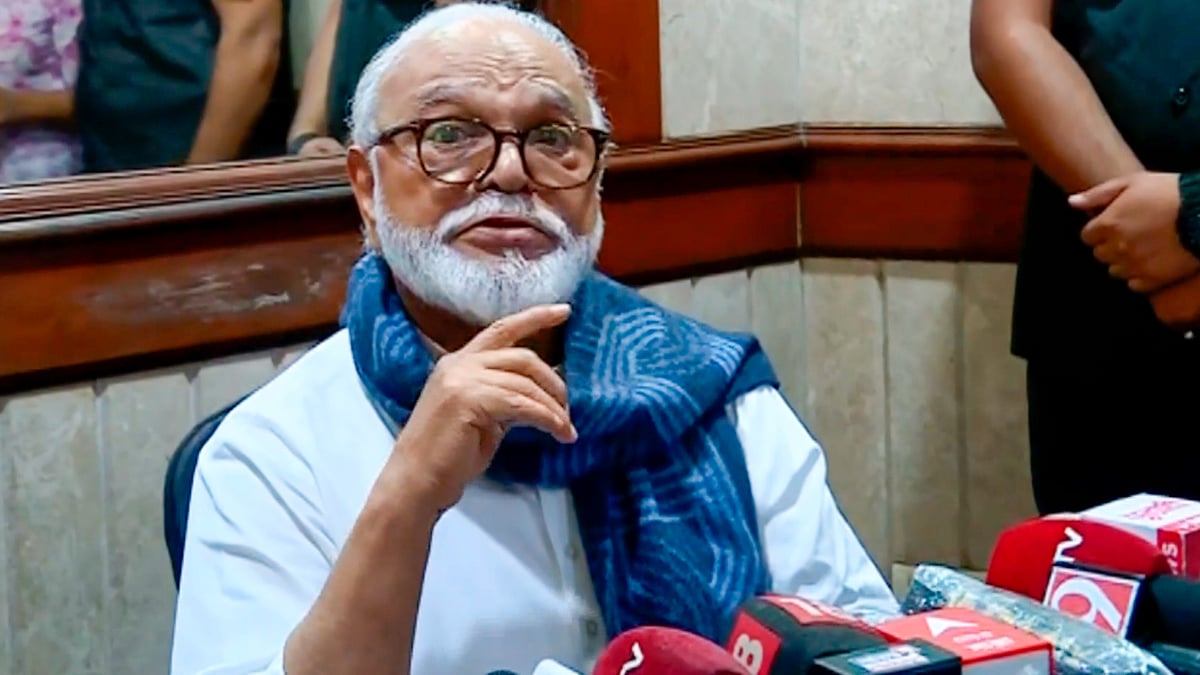 Mumbai court restores 2021 benami property case against Bhujbal, kin
