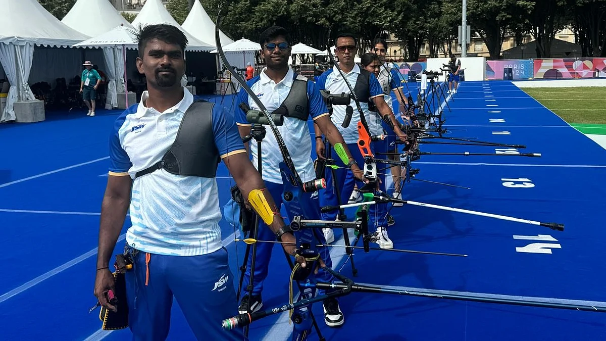 Indian men and women archers
 at the Games Village (photo: SAI)