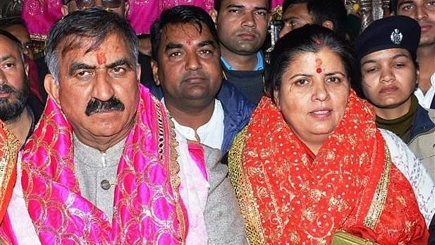 Kamlesh Thakur with husband Sukhvinder Singh Sukhu (photo: @mr_mayank/X)