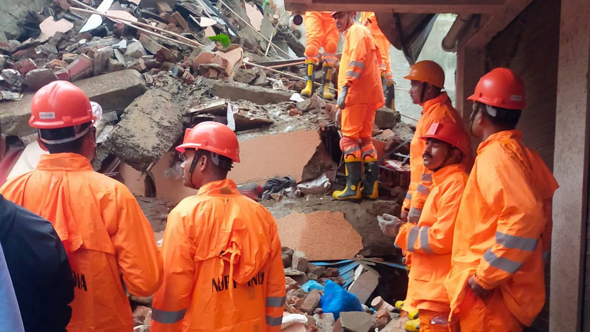 Residential building collapses in Navi Mumbai; 2 rescued, 3 feared trapped