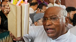 Modi govt's only mission is to 'keep youth jobless', alleges Kharge