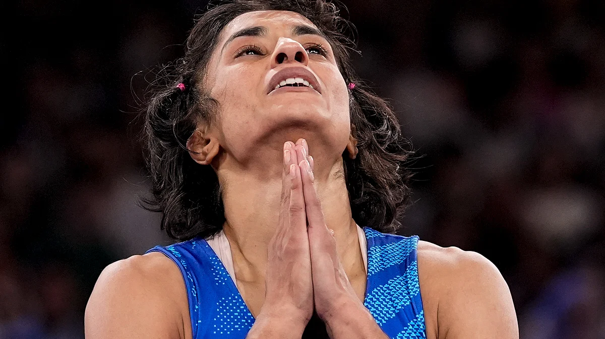 Vinesh Phogat in Paris on 6 August (photo: PTI)