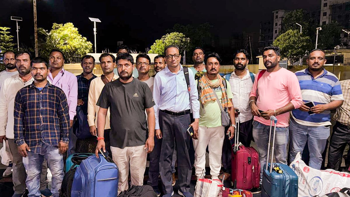 17 Indian workers stranded in Bangladesh brought back: BSF