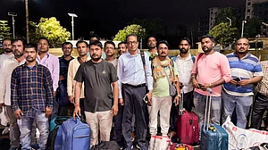 17 Indian workers stranded in Bangladesh brought back: BSF