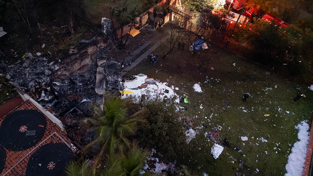 Aerial view of the site where the plane crashed in Brazil on 9 August (photo: PTI)