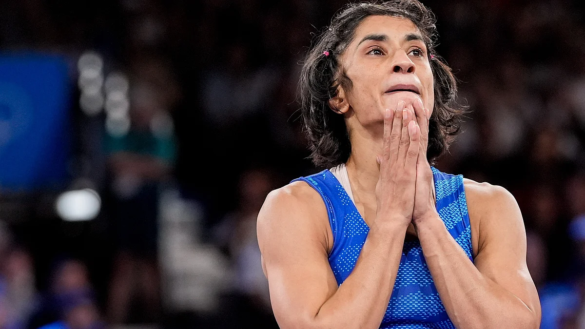 Vinesh Phogat during a wrestling match in Paris on 6 August (photo: PTI)