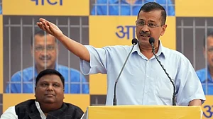 Excise policy case: SC denies interim bail to Kejriwal; sends notice to CBI