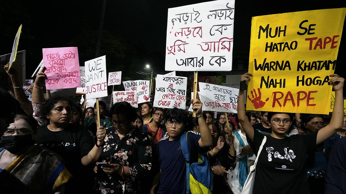 People gather at Jadavpur at midnight to protest against the rape and murder of doctor in Kolkata