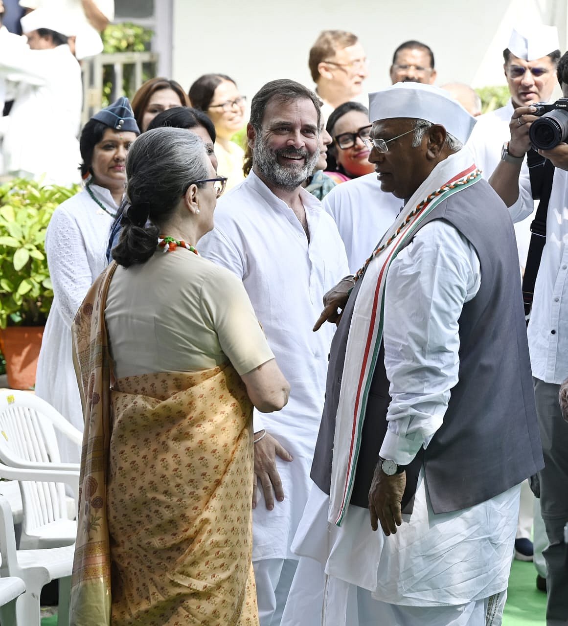 Sonia Gandhi, Rahul Gandhi and Mallikarjun Kharge on the occasion of India's 78th Independence Day