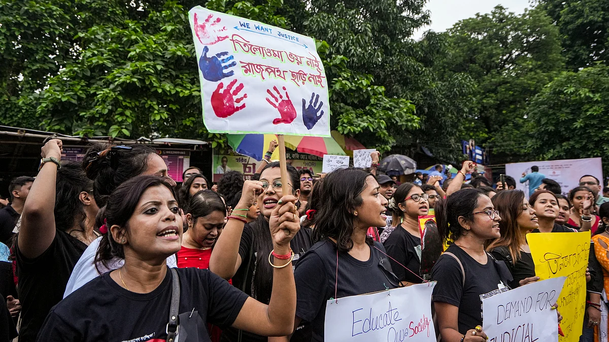 A protest rally demanding justice for the deceased doctor (photo: PTI)