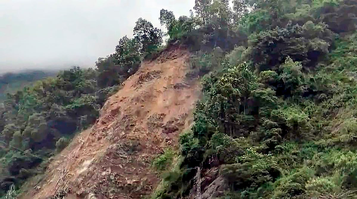 Congress criticises govt over Sikkim landslides and hydel projects