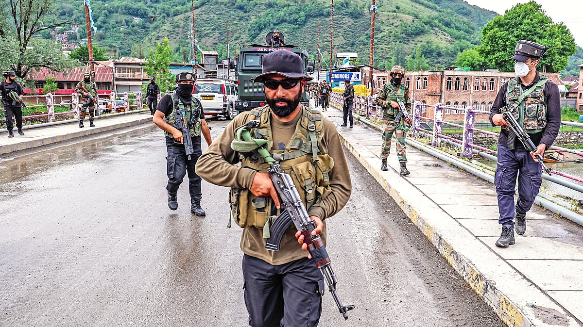 A security patrol in J&K's Baramulla during the Lok Sabha elections, May 2024