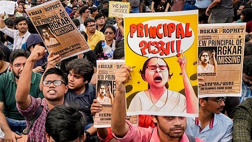 Doctors protest in Kolkata on August (photo: PTI)