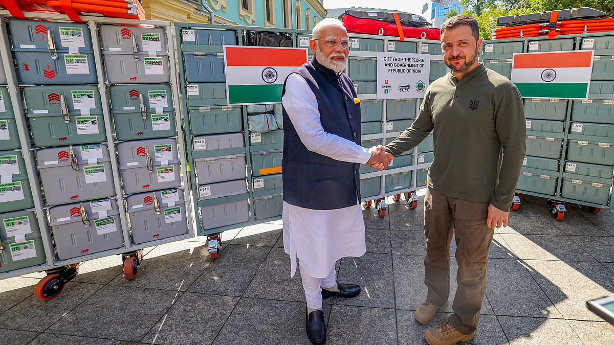 PM Narendra Modi with Ukrainian president Volodymyr Zelenskyy in Kyiv