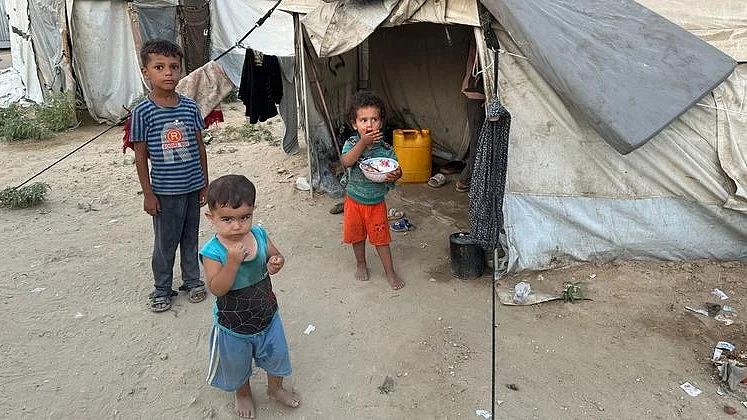 UN announced a vaccination campaign to immunise over 640,000 children in Gaza