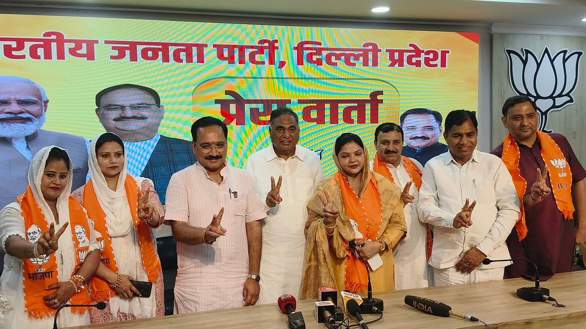 Op Kamal in MCD: Five AAP councillors join BJP